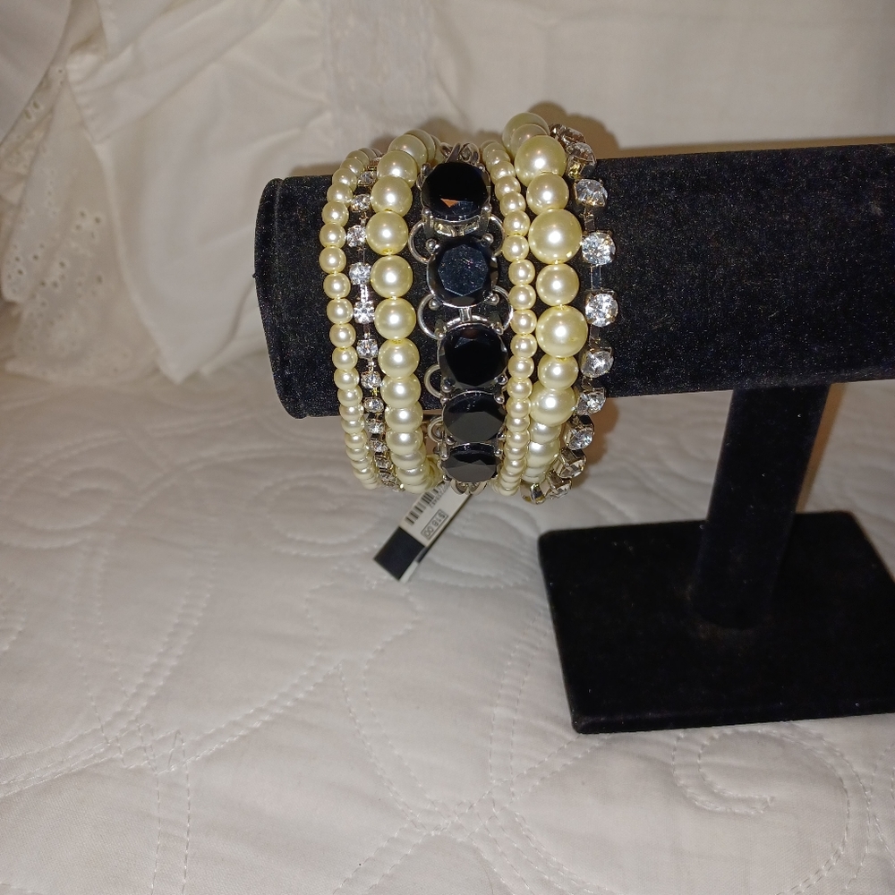 Multi-strand bracelet